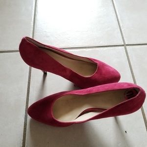 Women's Steve Madden Suede Maroon Heels